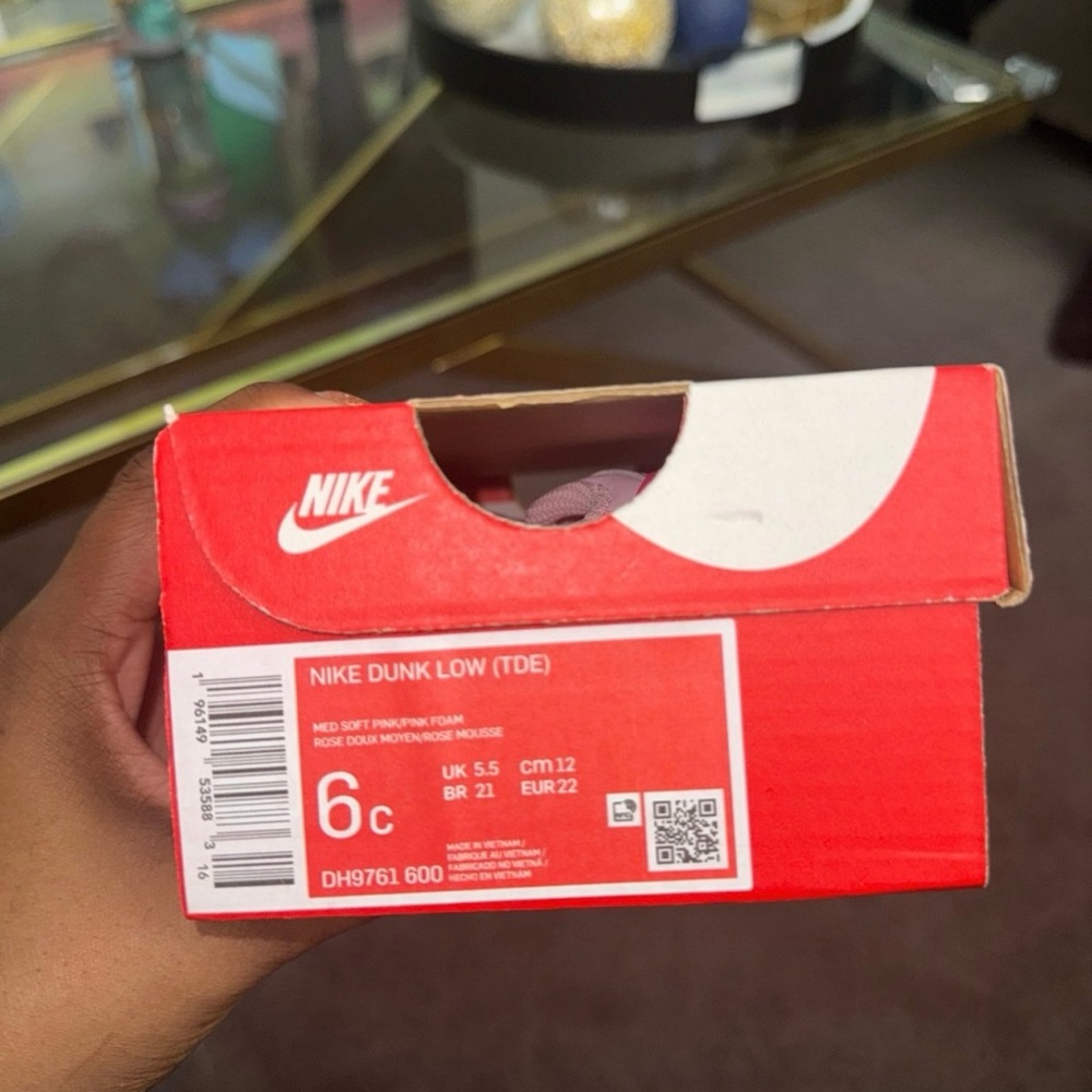 Nike Dunk Low (TDE) Red Box